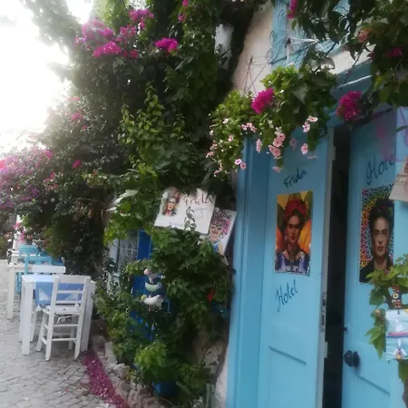 Alacati Frida מלון