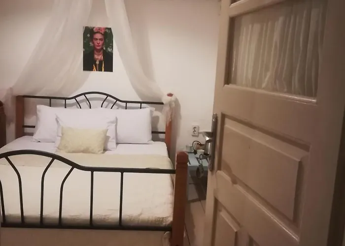 Alacati Frida * Çeşme